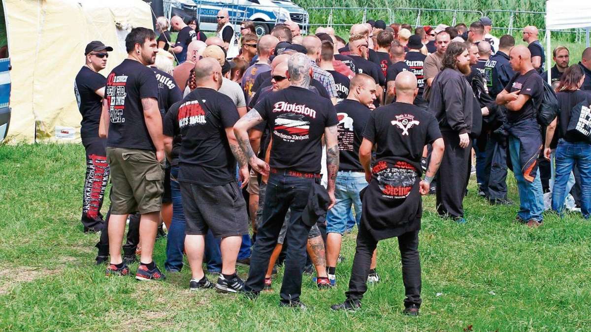 Thüringen: Bundesweite Abfrage zu drei Heil-Rufern in Themar