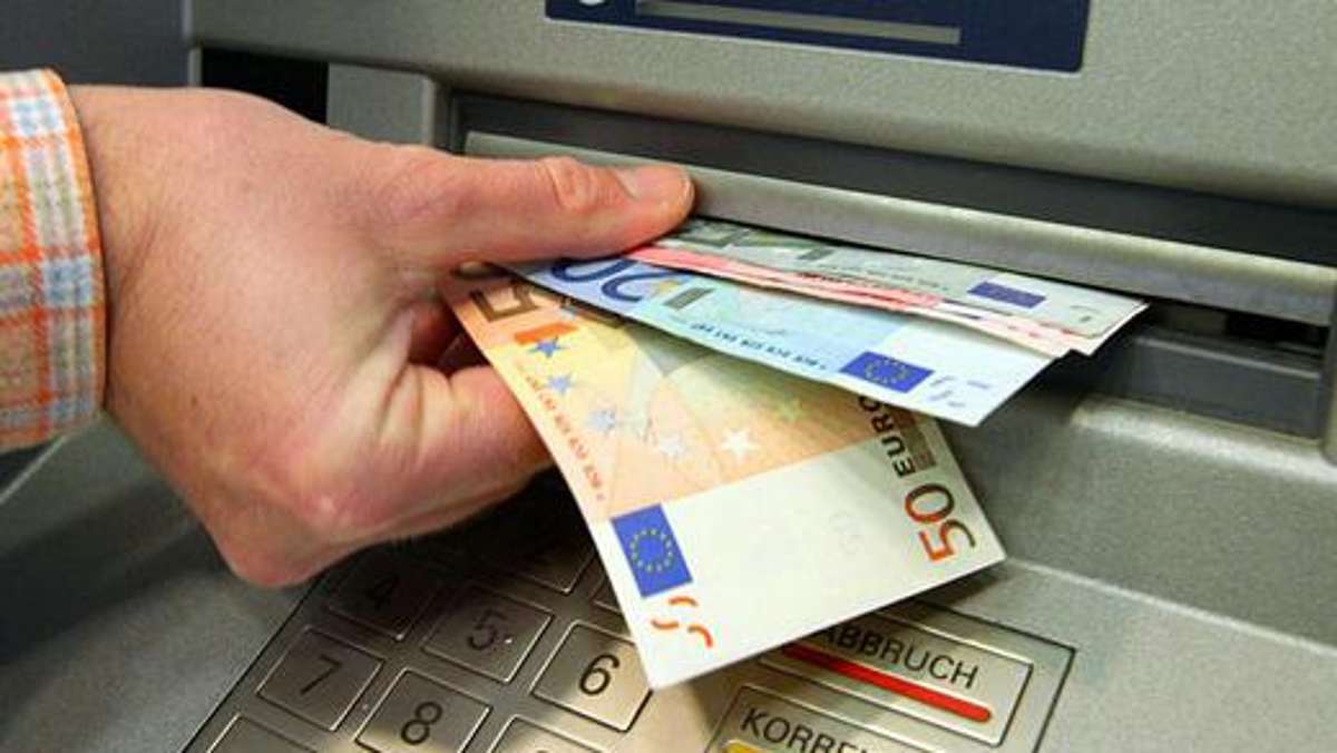 Meiningen: Zu unsicher: Geldautomat bei Tankstelle muss weg