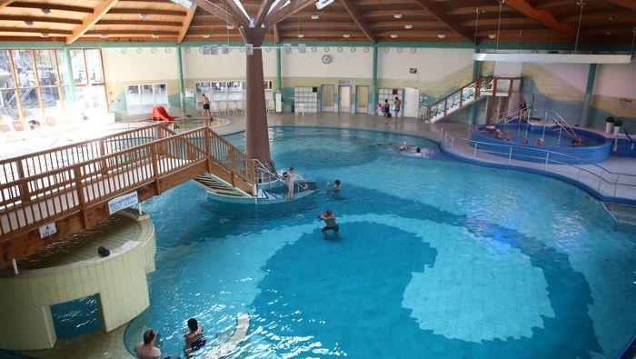 Bäder in Thüringen haben Oberwasser - Auch Kinderschwimmen und Kurse