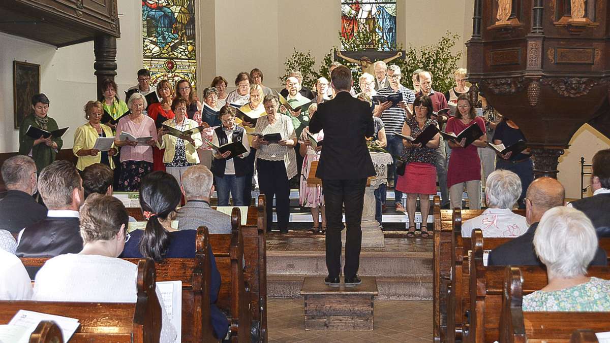 Kirchenchor-Treffen: Chorgesang in Trinitatis-Kirche