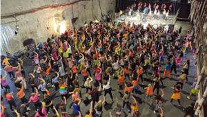 „Voll Bock auf Zumba“ – Hunderte tanzen