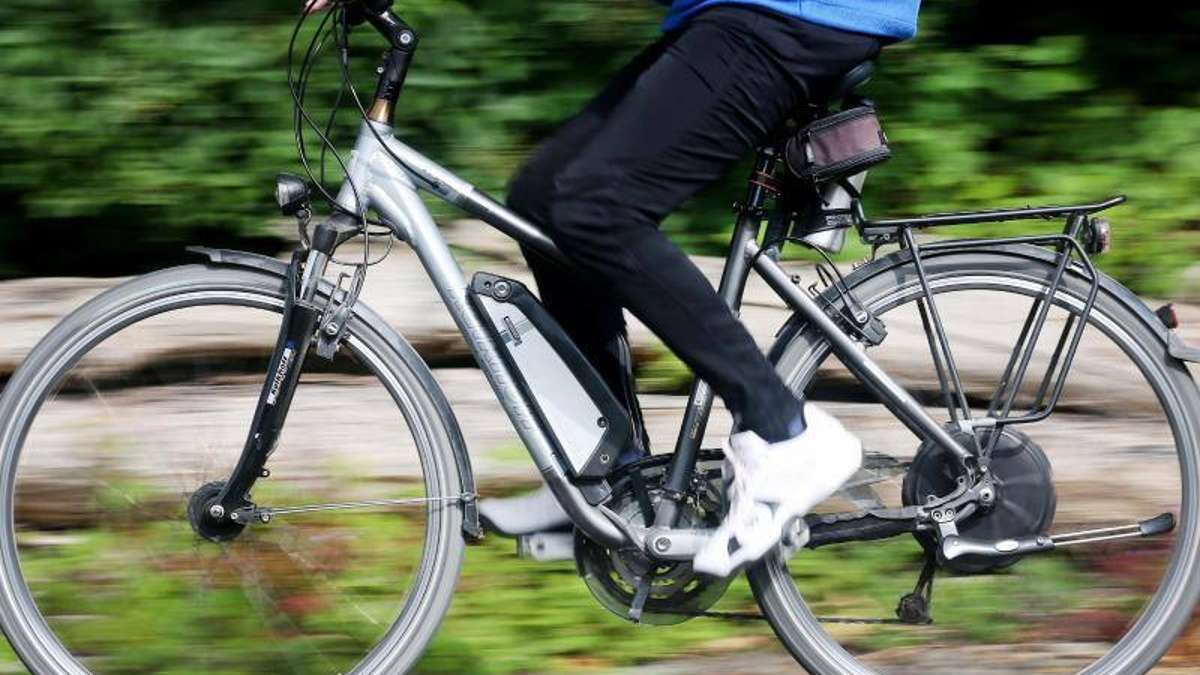 Diebstahl: Angeblicher Käufer radelt mit E-Bike davon
