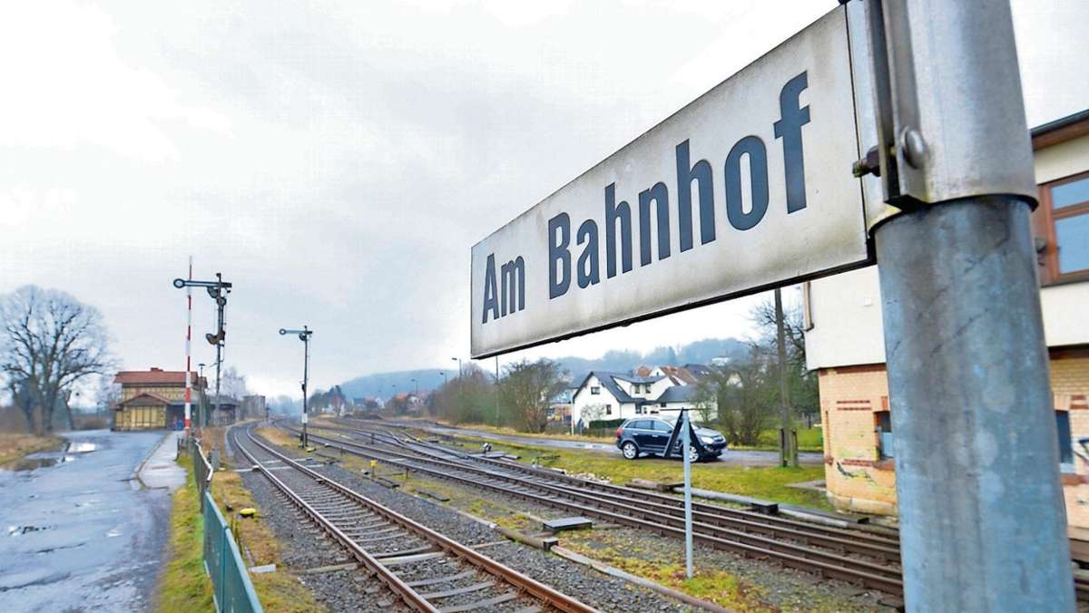 Immelborn: Am Bahnhof wird zu Am alten Sägewerk