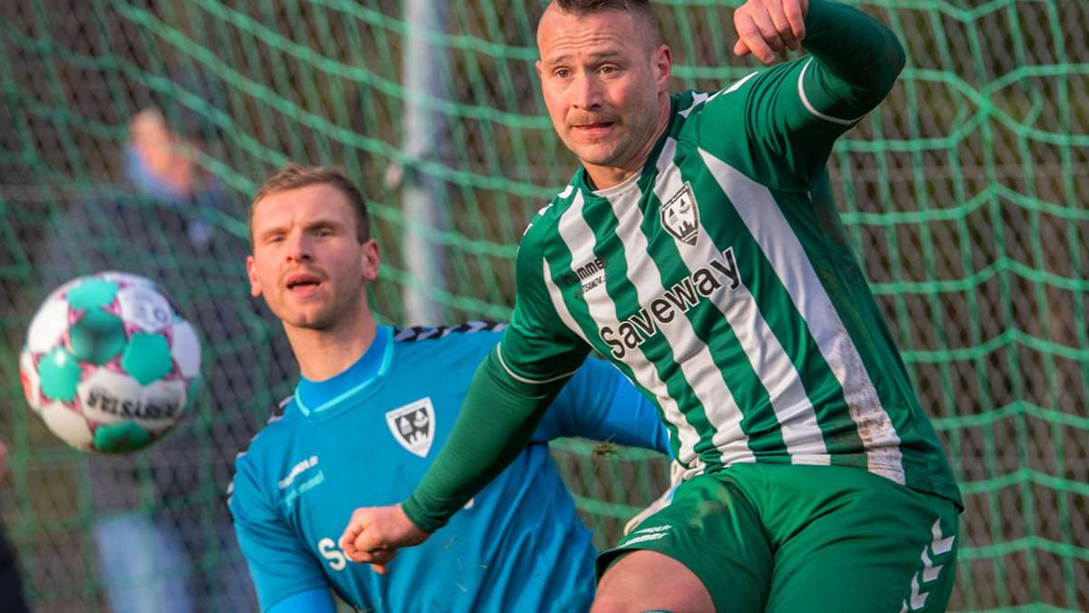 Fußball, Thüringenliga: Geratal spielt 0:0 gegen Spitzenreiter Weida