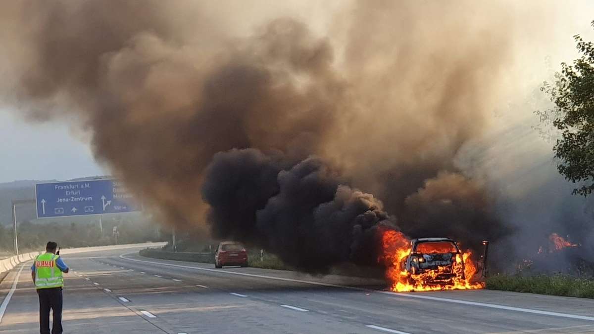 Thüringen: Autos brennen am bisher heißesten Tag des Jahres