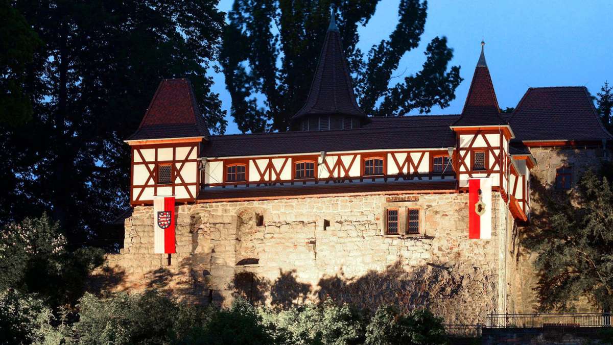 Auf Burg Neuhaus : Zwei Tage ins  Mittelalter-Flair eintauchen