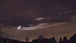 Ufo-Licht aus Oberhof am Himmel