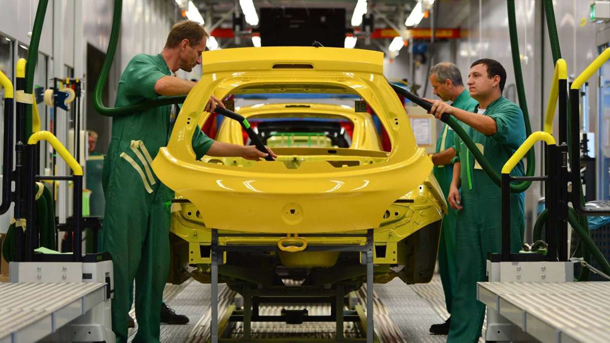 Wirtschaft: Franzosen vertagen Investition in Eisenacher Opel-Werk