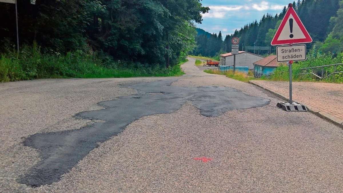 Thüringen: Tödlicher Rad-Sturz in Oberhof: Einen Tag zu früh unterwegs
