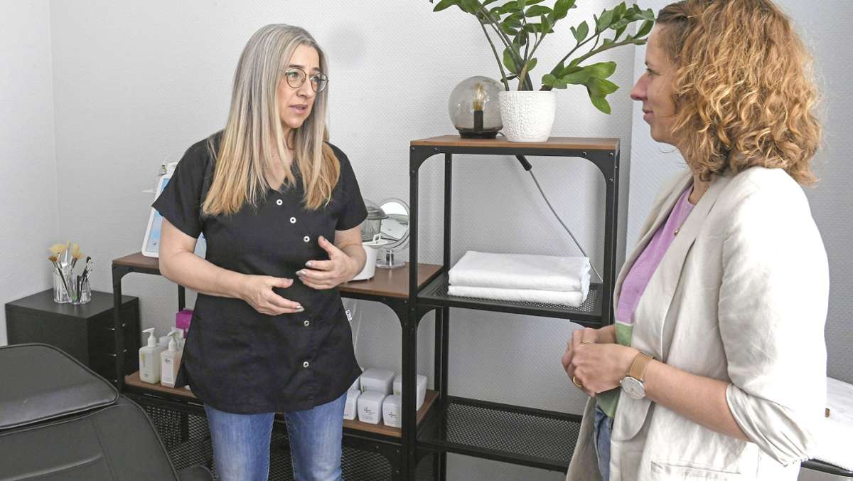 Frauen als Unternehmerinnen: Landtagsabgeordnete tourte  in Suhler Kosmetikinstitut