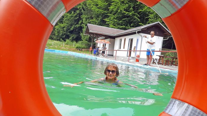 Waldbad lockt Gäste: Badesaison wurde eröffnet
