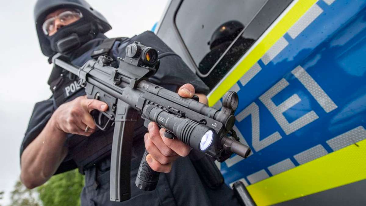 Erfurt: Polizei: Maschinenpistole fehlt es an Durchschlagskraft