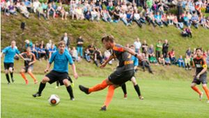 Fußball, Oberliga Nordost/Süd: Kreisderby am Sonntag mit maximal 649 Zuschauern
