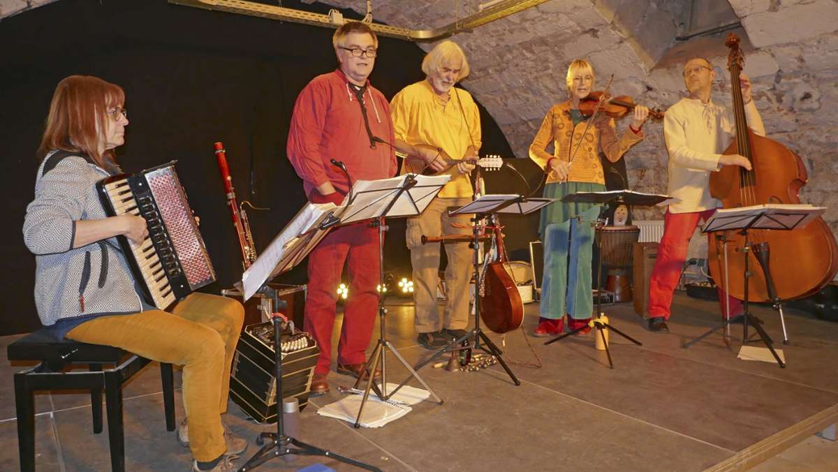 Feuertanz in Arnstadt: Klangfeuerwerk im Gewölbe-Konzertsaal