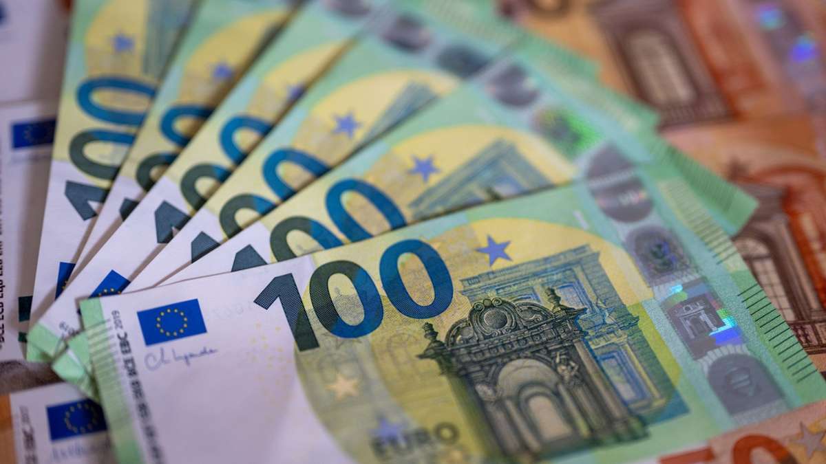 Kriminalität: Geldwäsche-Verdacht nach Fund von 700.000 Euro in Auto
