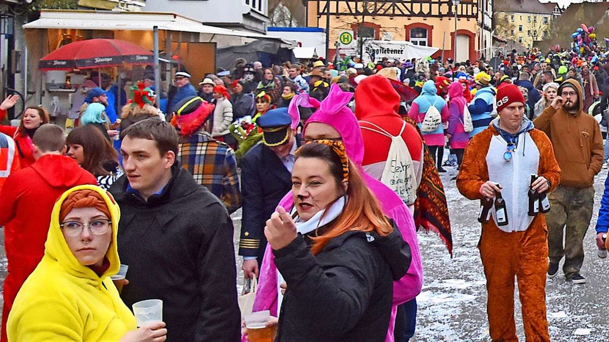 Festzelt zur fünften Jahreszeit: Heidewitzka meets Karneval