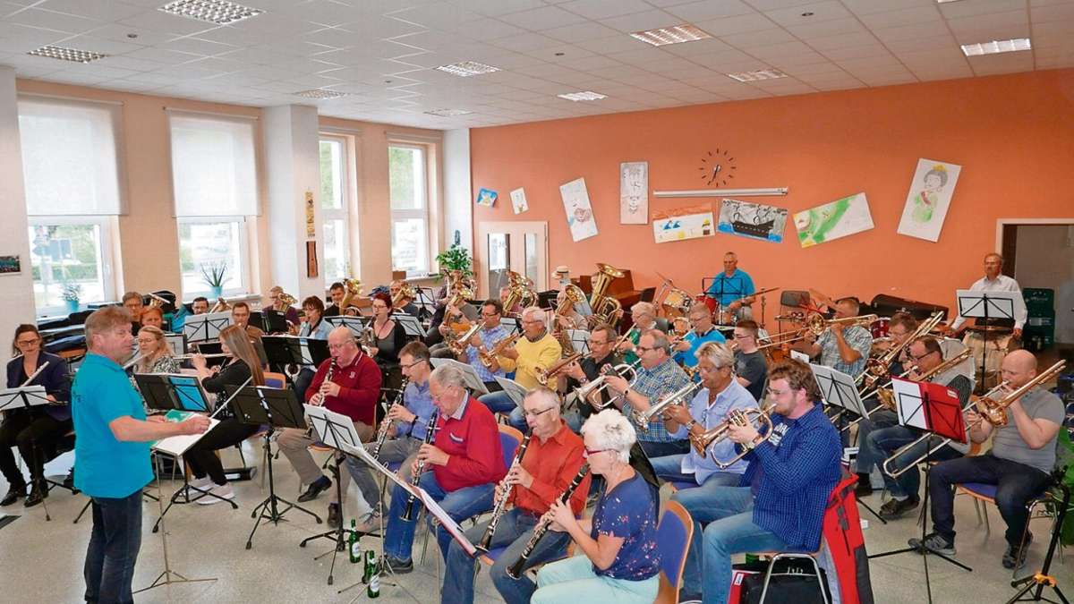 Geraberg: Musikverein Geraberg: Gesamtprobe fürs 50-jährige Jubiläum
