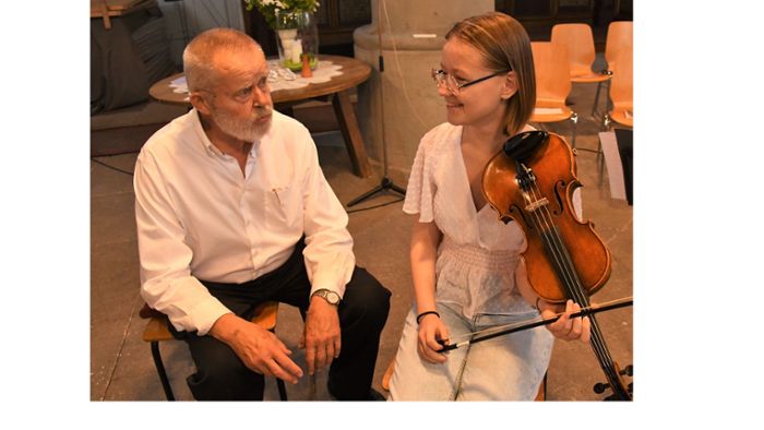 Eisfelder spendet für Ukrainerin: Eine Geige für Palina