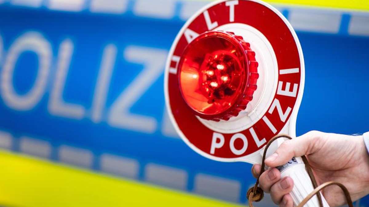 Thüringen: Betrunkener rammt Laster und durchbricht Polizeisperre