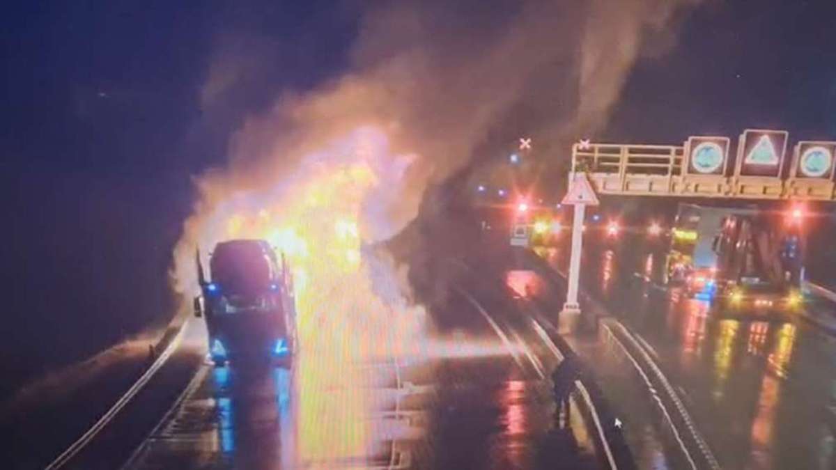 Lkw-Brand: Der Fahrer hat den Tunnel gerettet