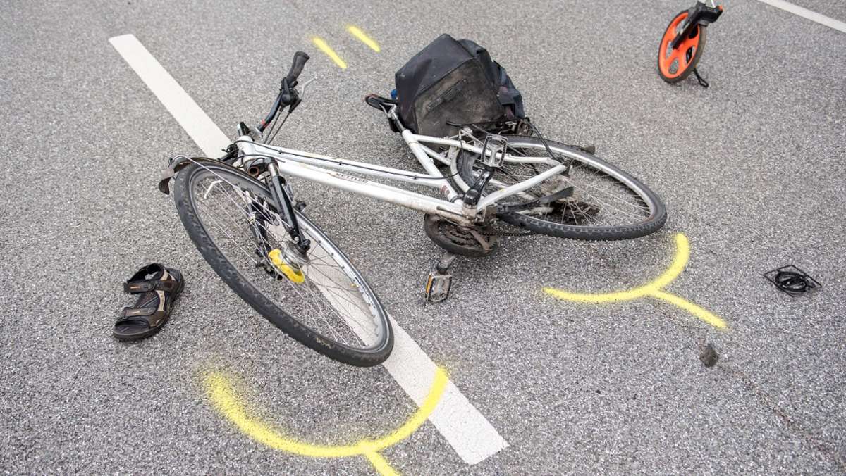 In Plaue angefahren: Zehnjähriger Radfahrer verletzt - Zeugen gesucht