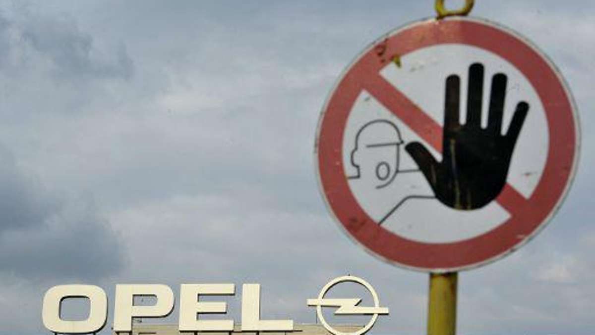 Wirtschaft: Opelaner fordern Klarheit vom Management
