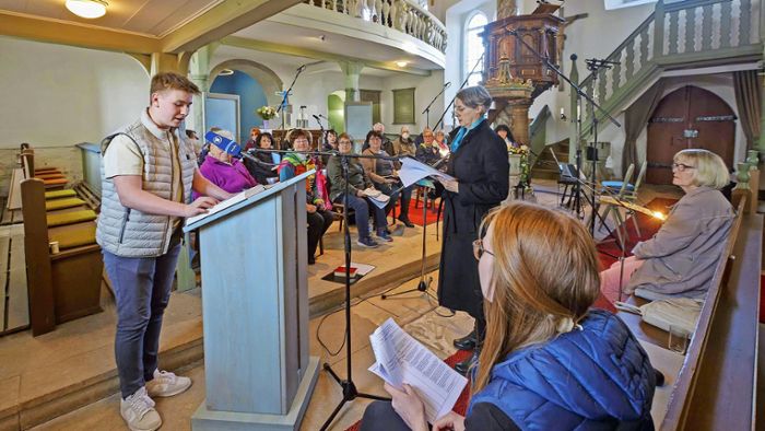 Gottesdienst live aus Fambach: Wenn der Segen aus Zeitgründen verlängert werden muss