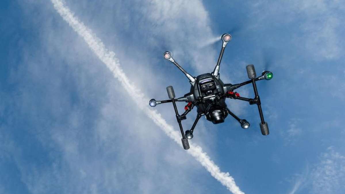 Thüringen: Attacke aus der Luft: Drohne schießt mit Nägeln