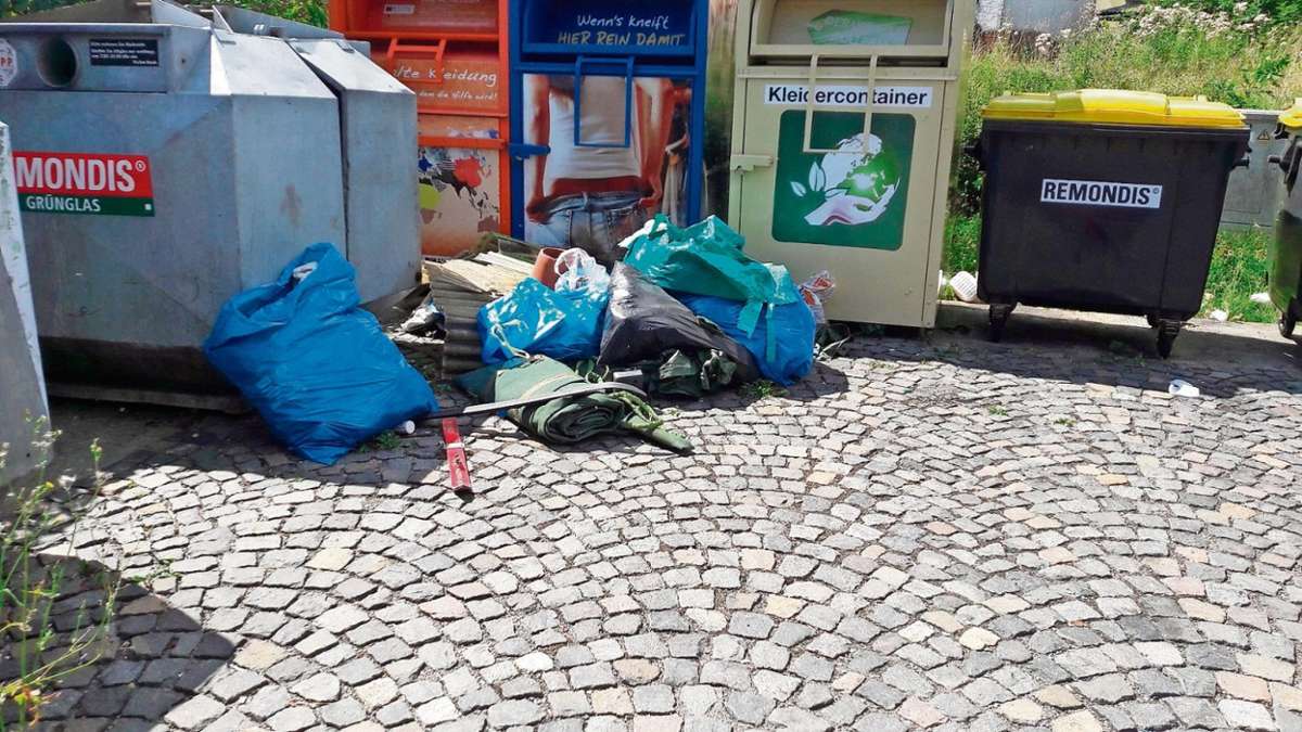 Ilmenau: Statt Wertstoffen stinkender Müll an den Containerplätzen