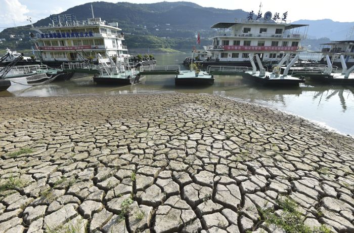 Extreme Hitze in China: Kein Regen, trockene Flüsse und  Stromknappheit