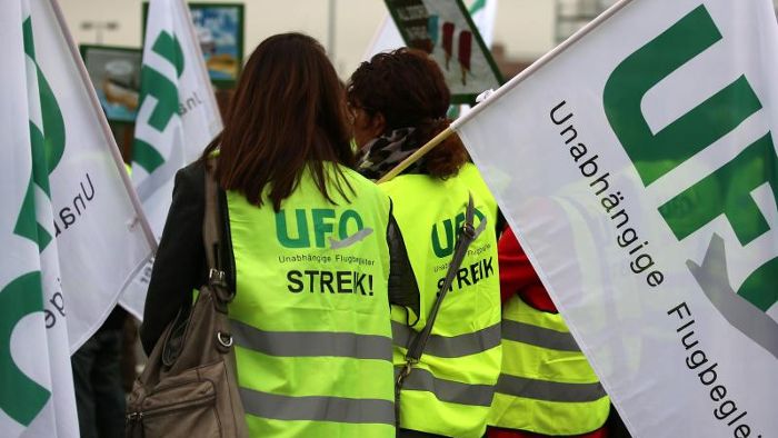 Ufo bietet Lufthansa Friedenspflicht an