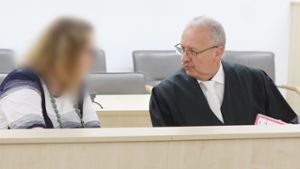 Seelsorge für Sterbende in Corona-Zeit: Ex-Richterin angeklagt
