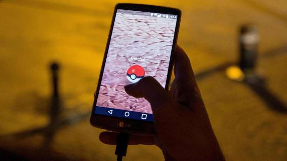 Ilmenau: Pokemon-Jagd endet mit Schlägen: 20-Jähriger pinkelt an Auto