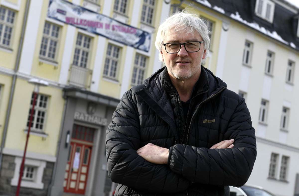 Steinachs Stadtchef Ulrich Kurtz. Der 66-Jährige beging vergangenes Jahr sein 15-jähriges Dienstjubiläum als Bürgermeister. Foto: /Zitzmann