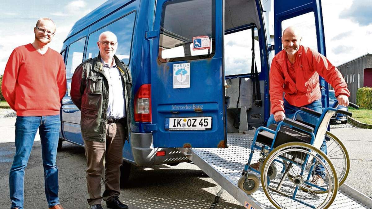 Arnstadt: Rollstühle für Rumänien