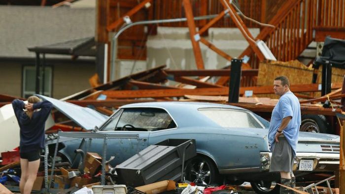 Verwüstungen und Tote nach Tornados und Unwettern in den USA