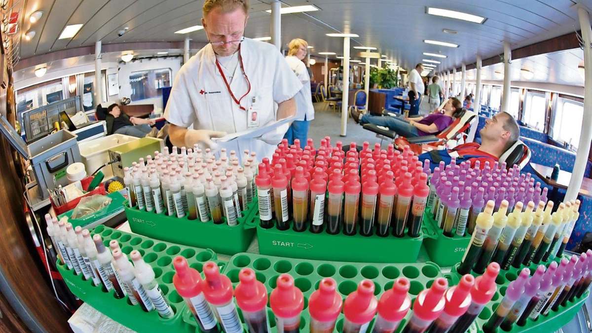 Schmalkalden: Lebensretter spenden 1000 Liter Blut