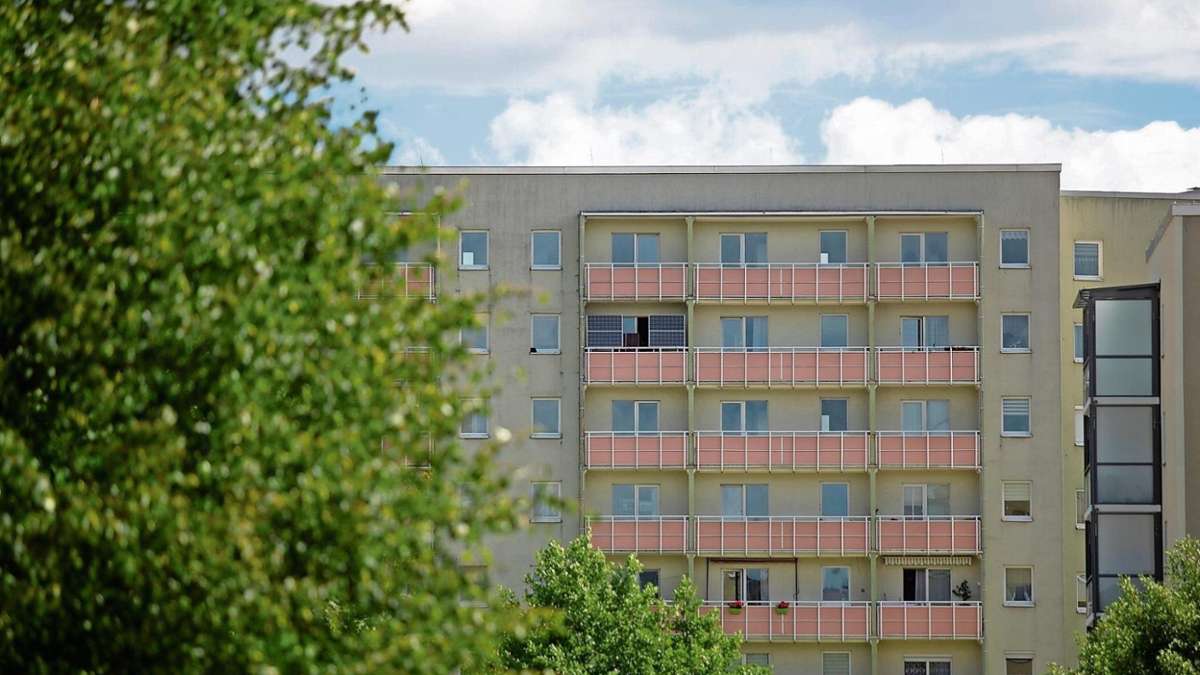 Ilmenau: Fünfköpfiger Familie wegen Solaranlage auf Balkon gekündigt