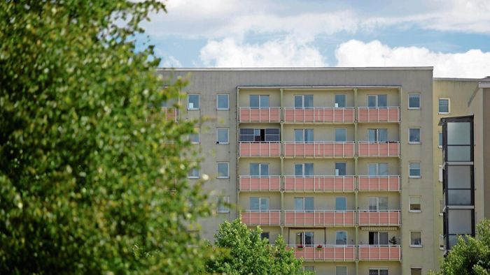 Fünfköpfiger Familie wegen Solaranlage auf Balkon gekündigt