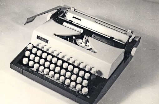 Die Kleinschreibmaschine „Erika“ vom VEB Schreibmaschinenwerk Dresden aus dem Jahr 1967 gehört zu den vielen Designs aus den Archiven des Deutschen Patent- und Markenamtes. Foto: Paton
