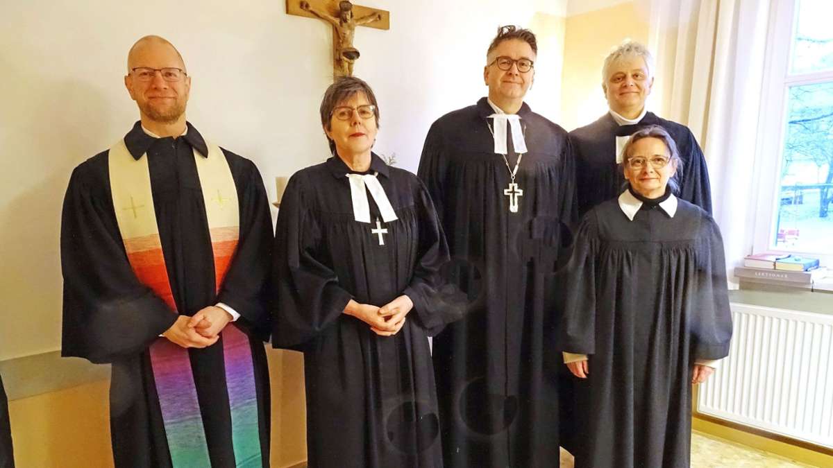 Mit Festgottesdienst: Drei Gemeinden   wechseln  den Kirchenkreis