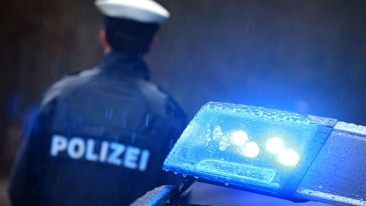 Polizei sucht Zeugen: Schlägerei wegen 25 Cent Dosenpfand