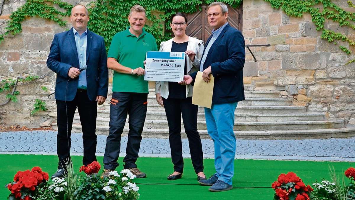 Hildburghausen: Spende aus Lottomitteln fürs Keramiksymposium