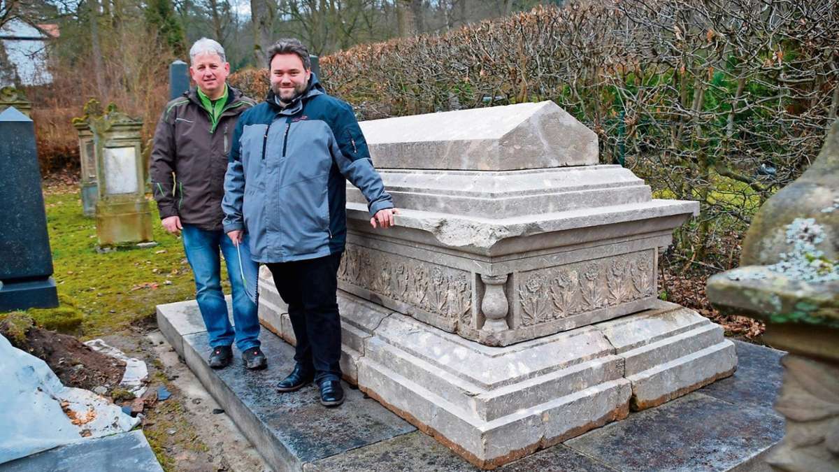 Meiningen: Grab-Sanierung: Ein wichtiges Zeichen zur richtigen Zeit
