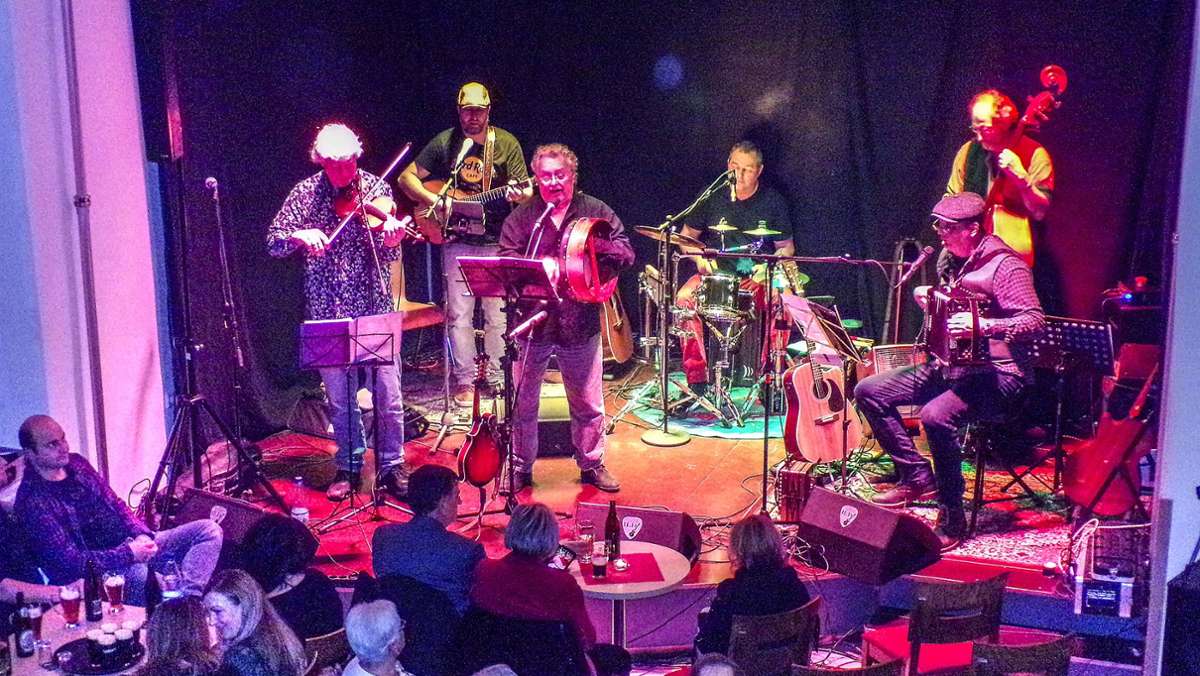 Irish Pub Night in Dermbach: Publikum feiert hauseigene Band