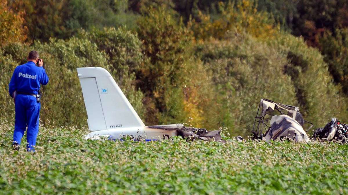 Ilmenau: Zwei Männer sterben bei Flugzeugabsturz in Alkersleben