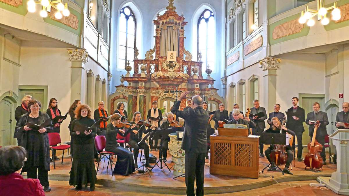 Kantatenkonzert in St. Jakobus: Zwischen Jubel und Nachdenklichkeit