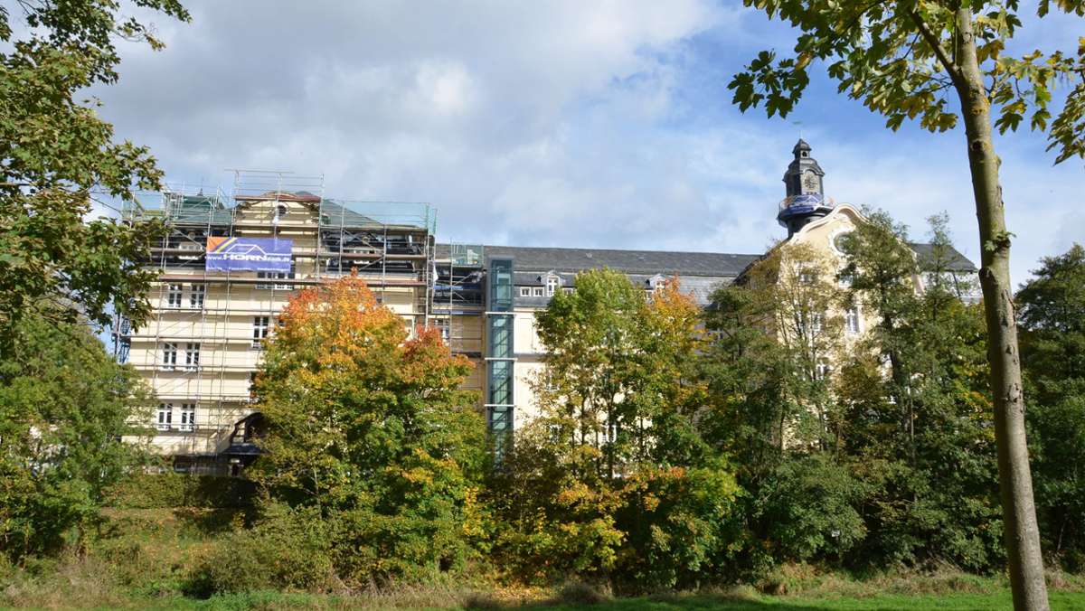 Pulverrasenschule Meiningen: Millionen-Aufträge für Sanierung vergeben
