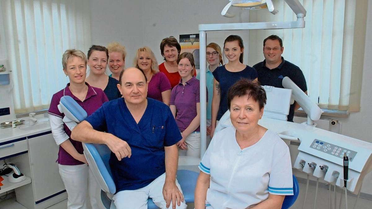 Ilmenau: Ruhestand nach 42 Jahren: Der letzte Zahn ist gezogen