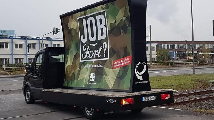 Kritik an Bundeswehr-Anzeige zu Stellenabbau bei Ford